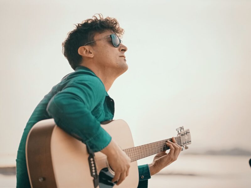 Frans Banfield publica "La Búsqueda Infinita".